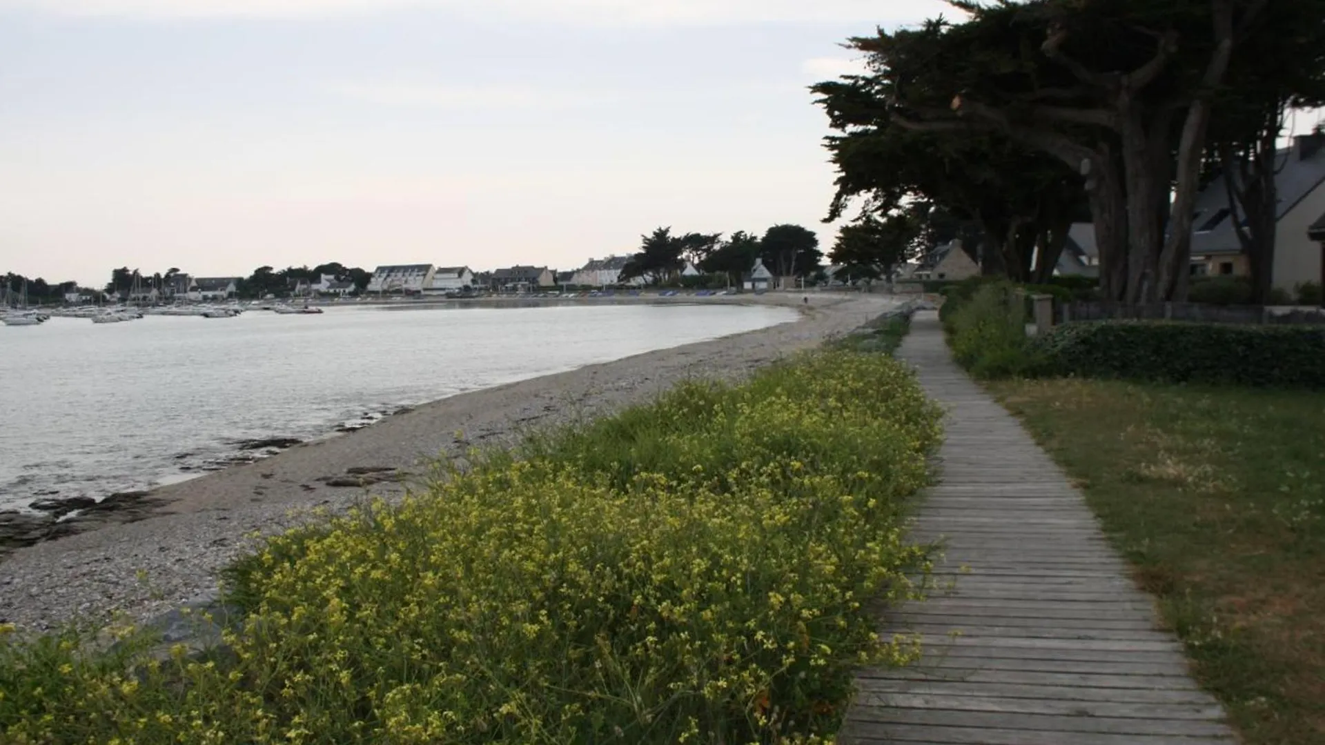 Appartement T3 Pres Plage, Parking, Animaux Admis, 4 Personnes - Fr-1-775-23 Sarzeau Apartment